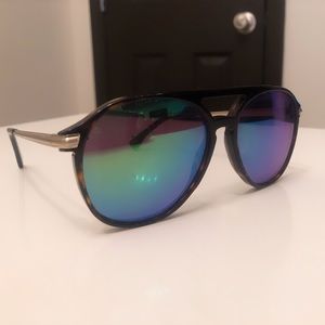 Aviator sunglasses